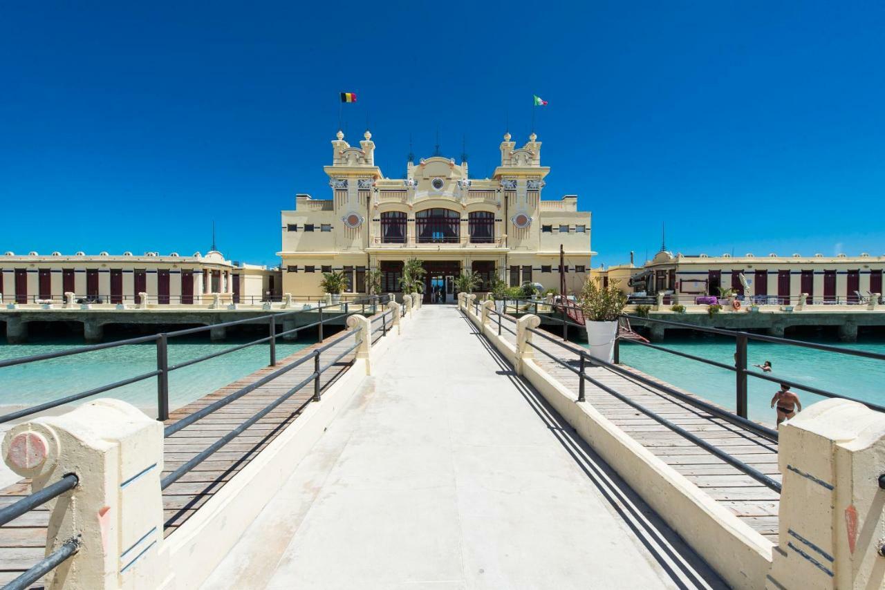 Casetta Vista Mare In Piazza A Mondello ปาแลร์โม ภายนอก รูปภาพ